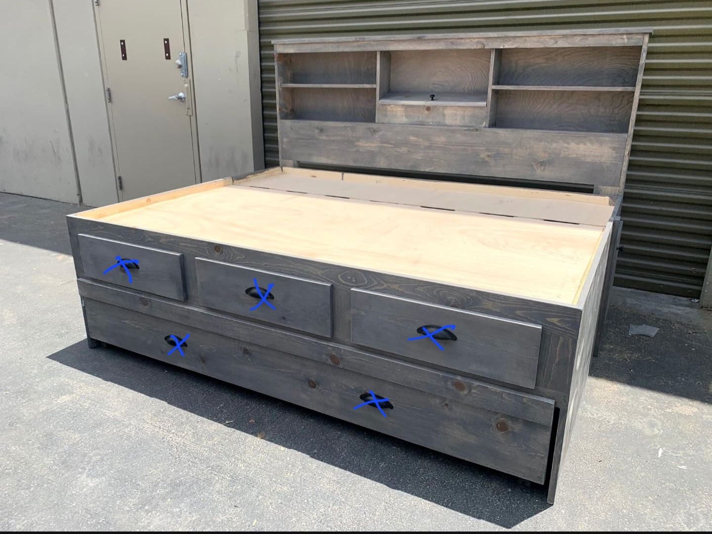 Full Size Platform Bed With Storage Drawers And Trundle Bed Underneath