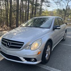 2009 Mercedes Benz R350