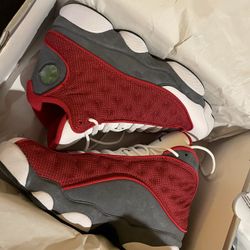 Red Flint Jordan 13 