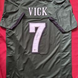 Philadelphia Eagles Michael Vick Autographed Pro Style Green Jersey Beckett COA