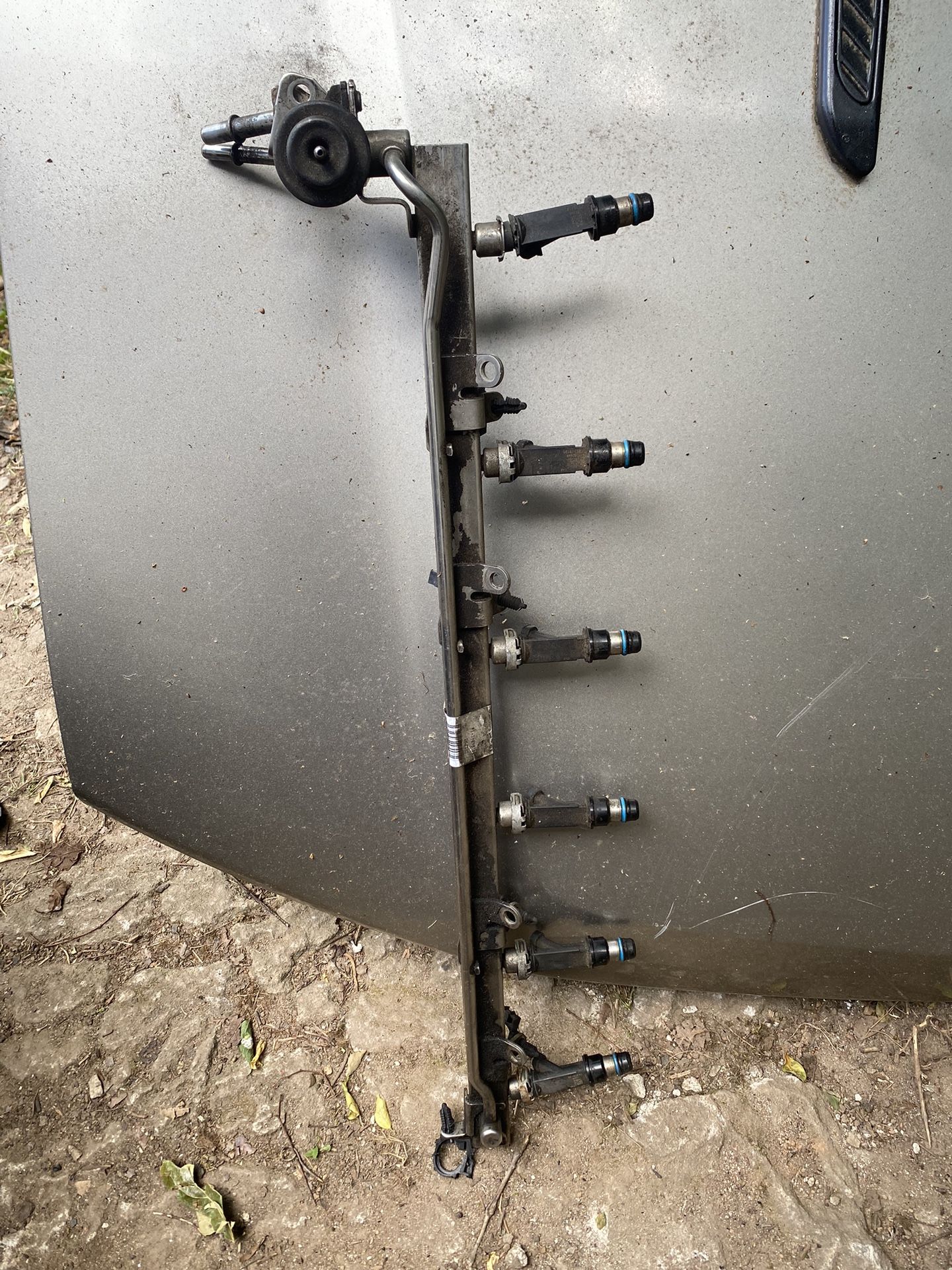 4.2l Injectors And Fuel Rail