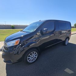For Sale Nissan Nv(contact info removed)  Title Salvage Hablo Español  