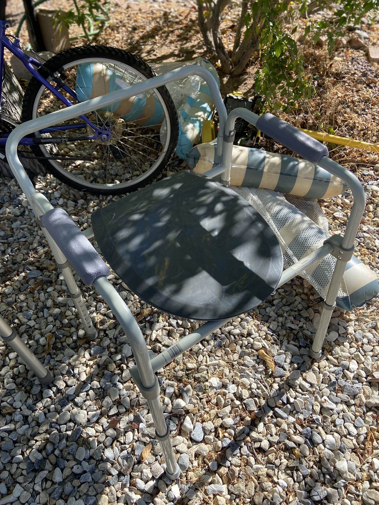 Commode Chair