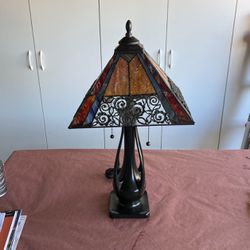 QUOIZEL NOUVEAU Vintage Lamp