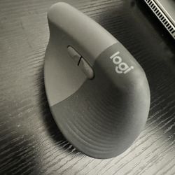 Logitech Lift Vertical Ergonomic Mouse