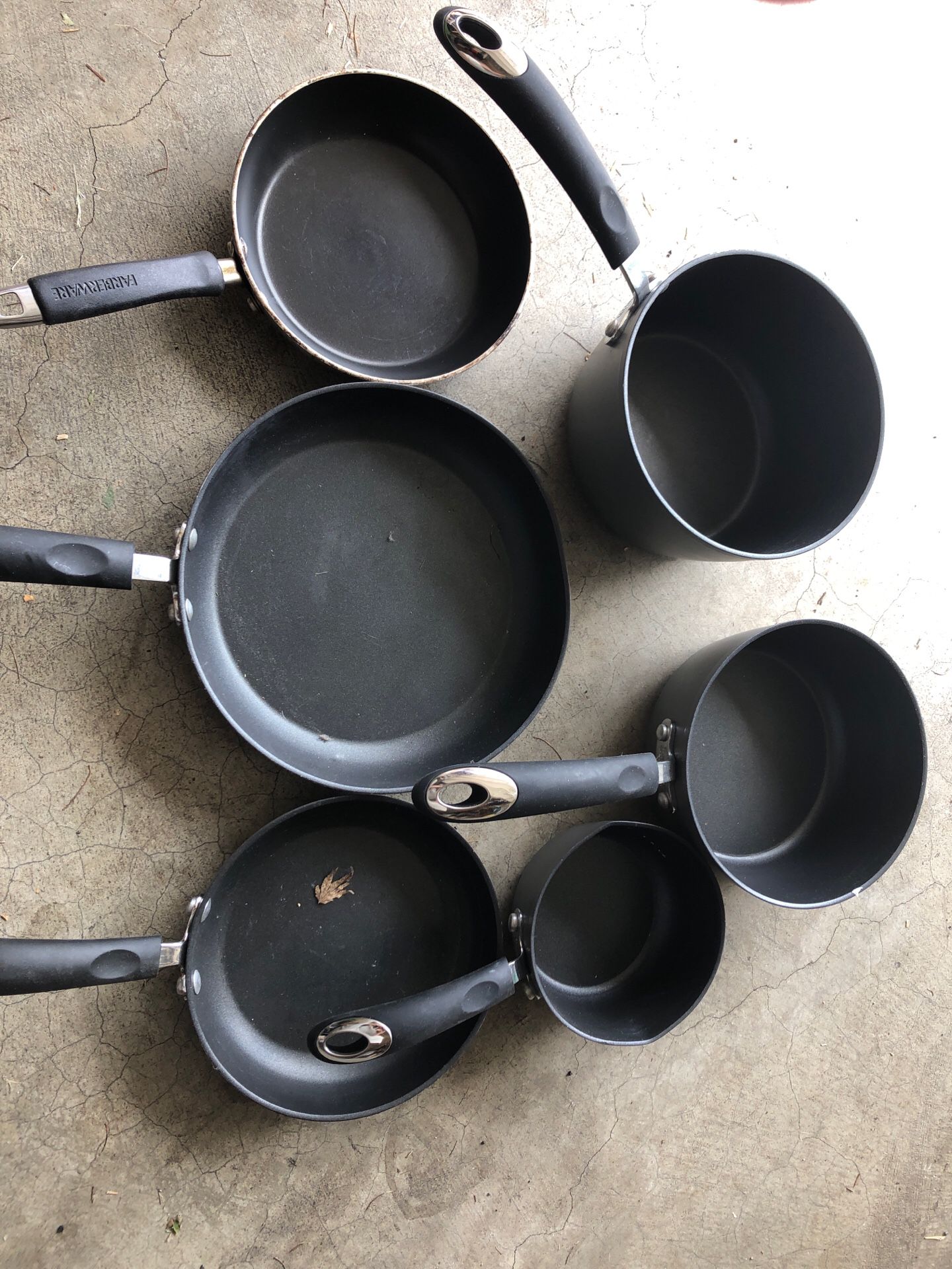 Fry pans and cook ware