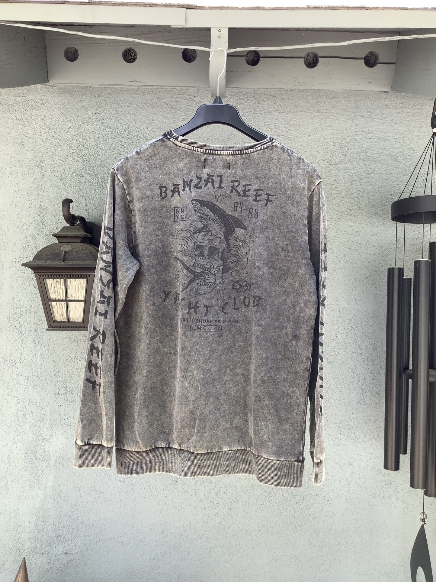 New Cotton On Crewneck Sweater “Banzai Reef Yacht Club” Mens X-Large Charcoal Ash Grey Located In AGOURA HILLS Cotton Polyester