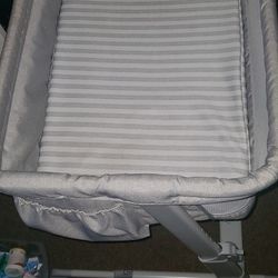 Bedside Bassinet 