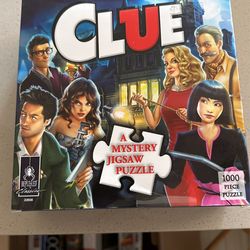 1000 Piece CLUE Puzzle