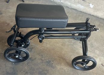 Knee scooter