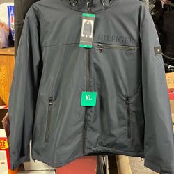 Men’s Tommy Hilfiger Jacket (xL)