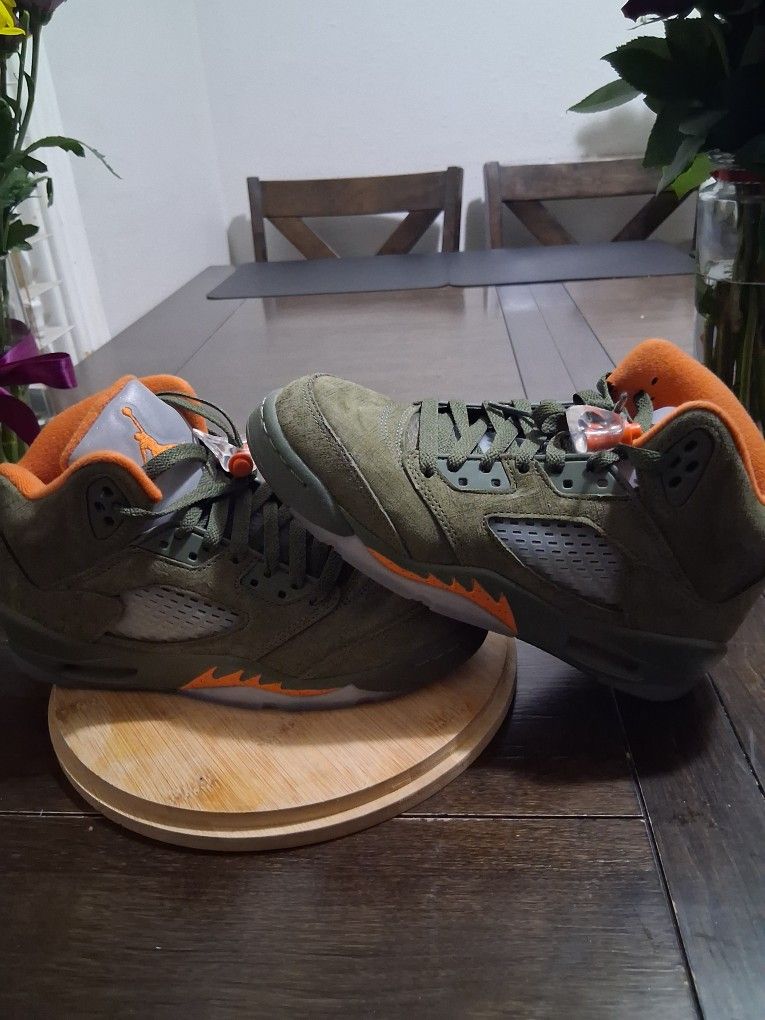 Air Jordan 5 Retro Olive
