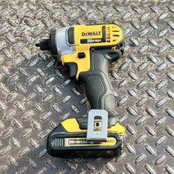 Dewalt DCF885 and Battery 20V Impact