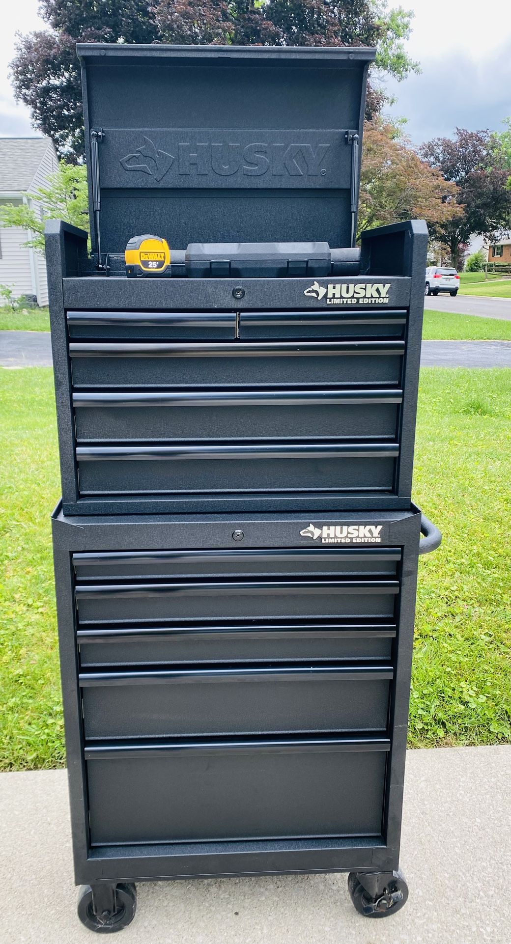 Husky 27-inch 10-Drawer Mobile Tool Storage Chest and Cabinet Set in textured black features