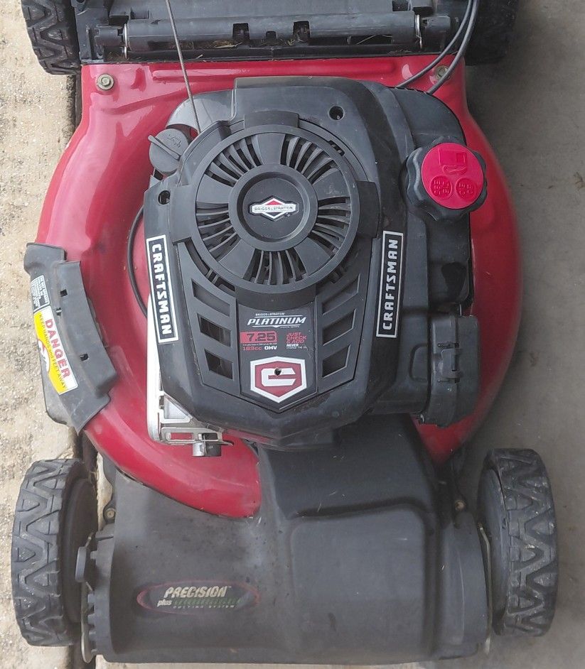 Craftsman Briggs Stratton Platinum 7.25 ethynol free gas powered lawn mower. Fresh fuel, oil, filter.