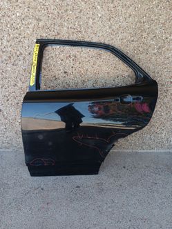 2018-22 Chevy Equinox Left Back Door