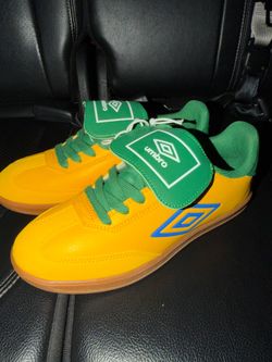 Umbro Tx Indoor shoes