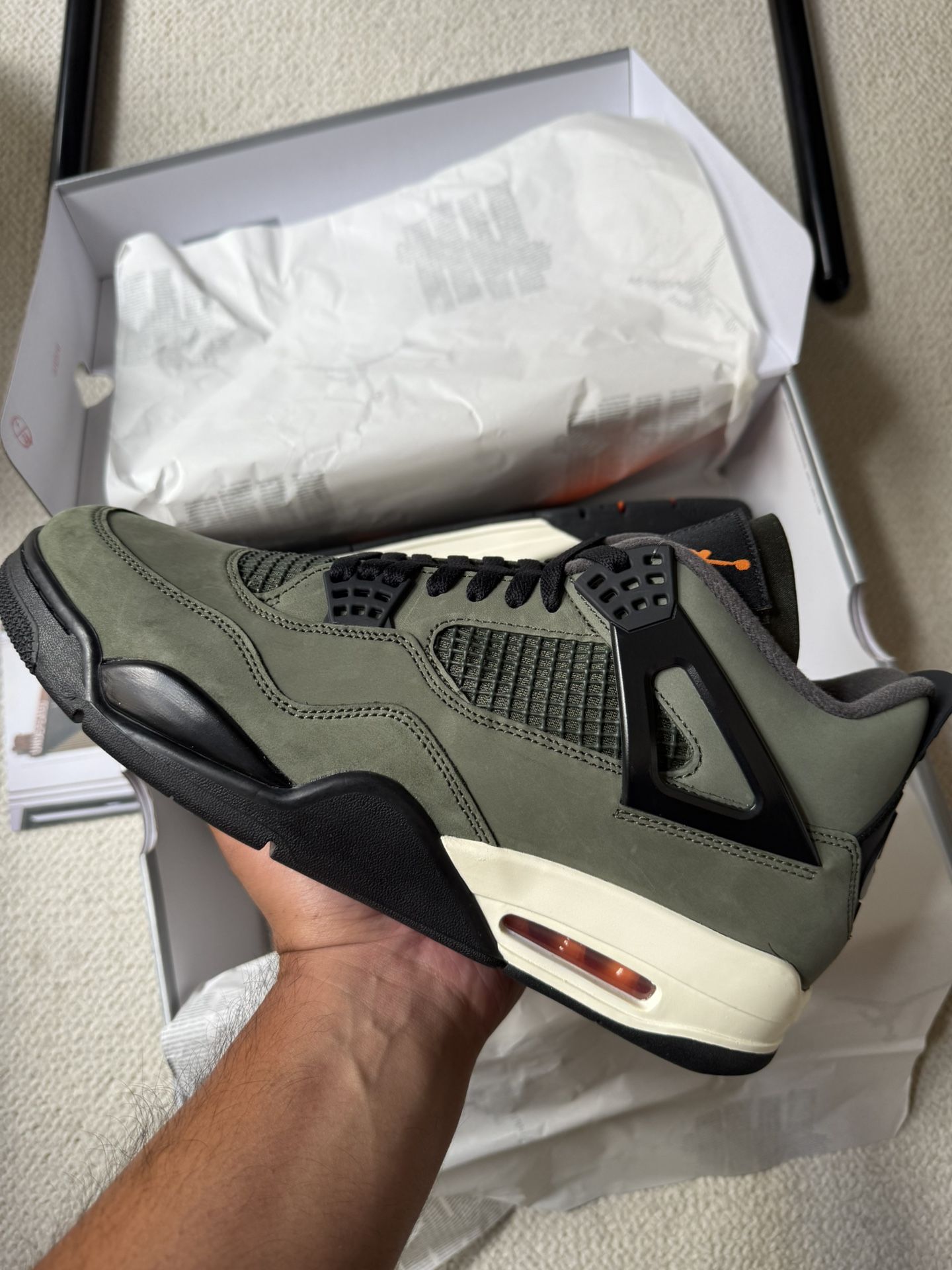 Undefeated Jordan 4