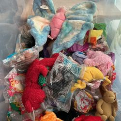 Over 140 Ty Beanie Babies, Mc Donald Toys And More New All Or Each