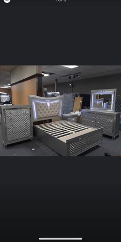 Brand new luxury bed room set on sale 40$ down take home today!!!