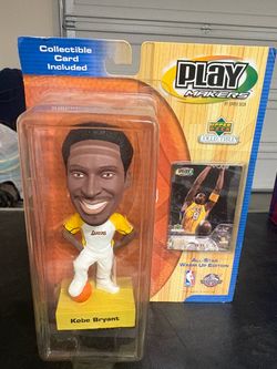 Kobe Bryant Upper Deck Play Makers Figure