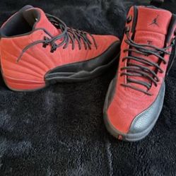 Air Jordan 12 Retro size 10.5