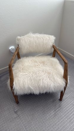 Sheep fur chair cb2