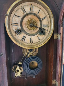 Antique New Haven clock&