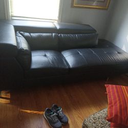 Lether  Couch Black Color