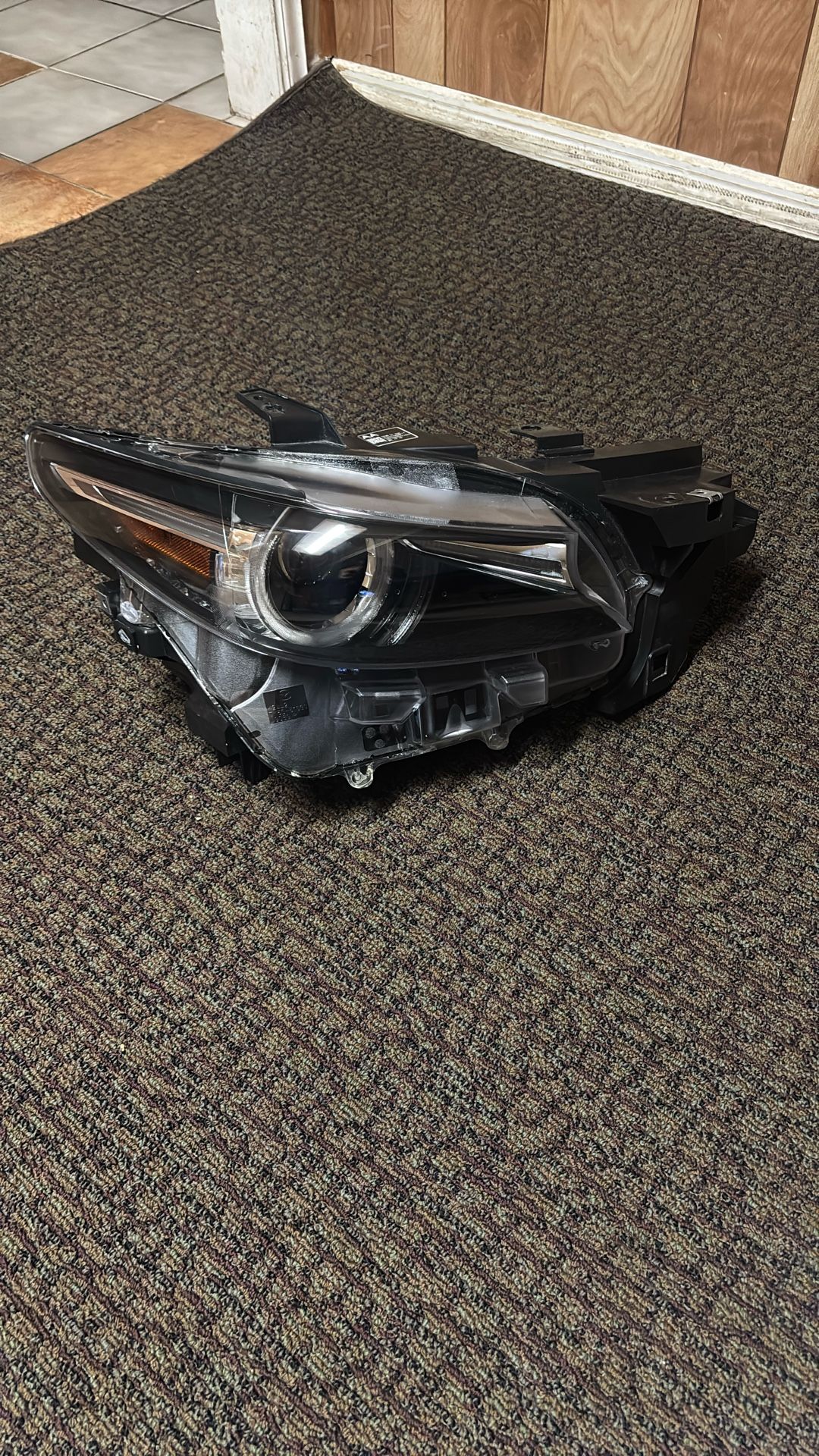 2016 2021 MAZDA CX9 RIGHT SIDE HEADLIGHT WITH LED
