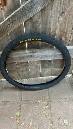 29in maxxis hookworm