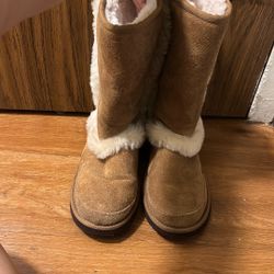 Ugg Tall Boot 