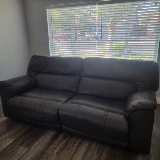 Leather Couches 