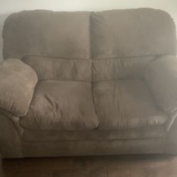 Loveseat 