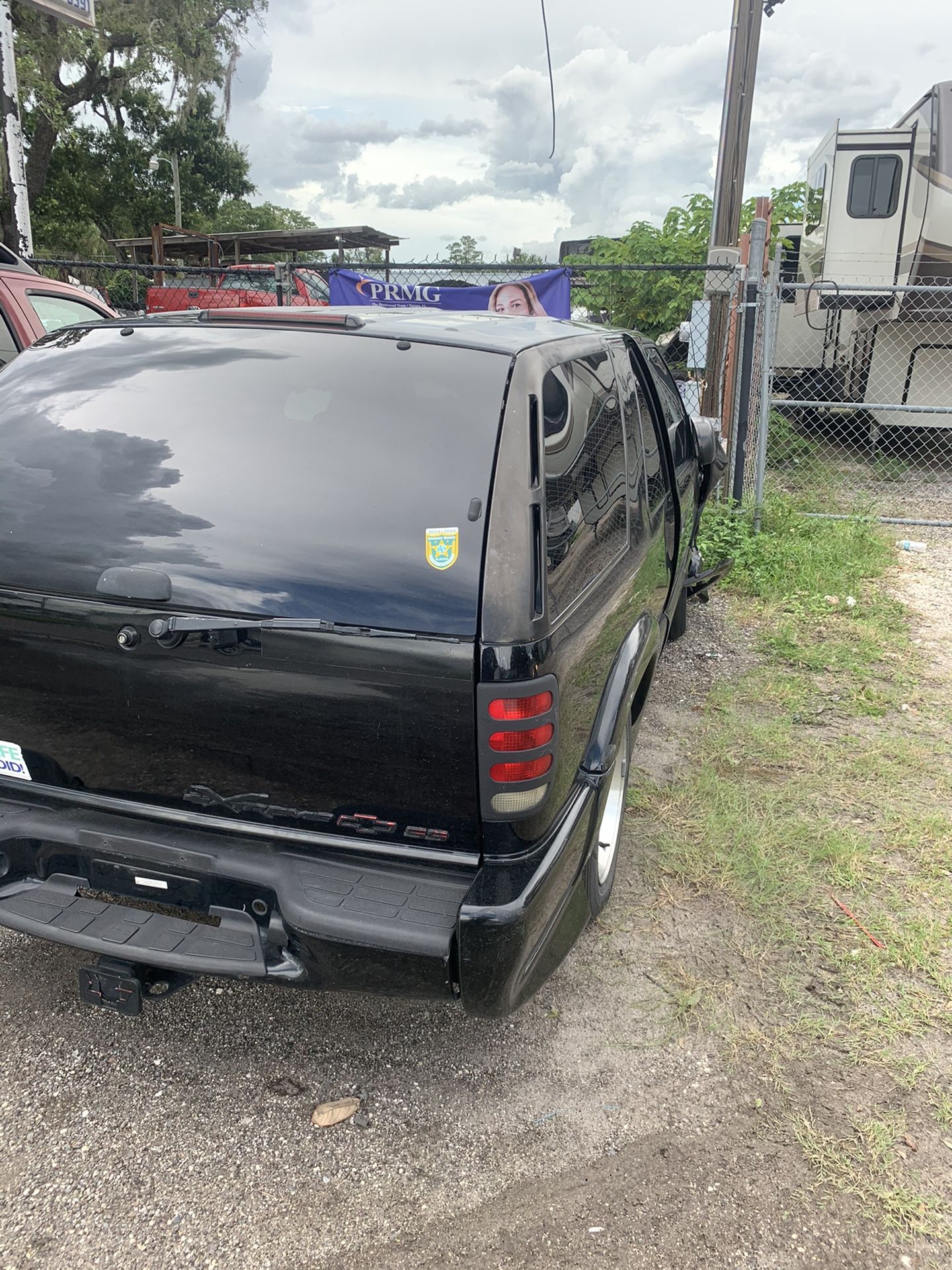 2001 Chevy blazer part out