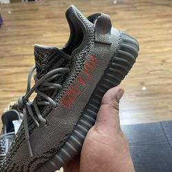 YEEZY 350 BELUGA 2.0