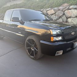 06 Chevy Silverado Ss