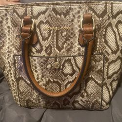 Michael Kors Handbag, Medium Size