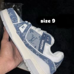 Lv  trainer maxi