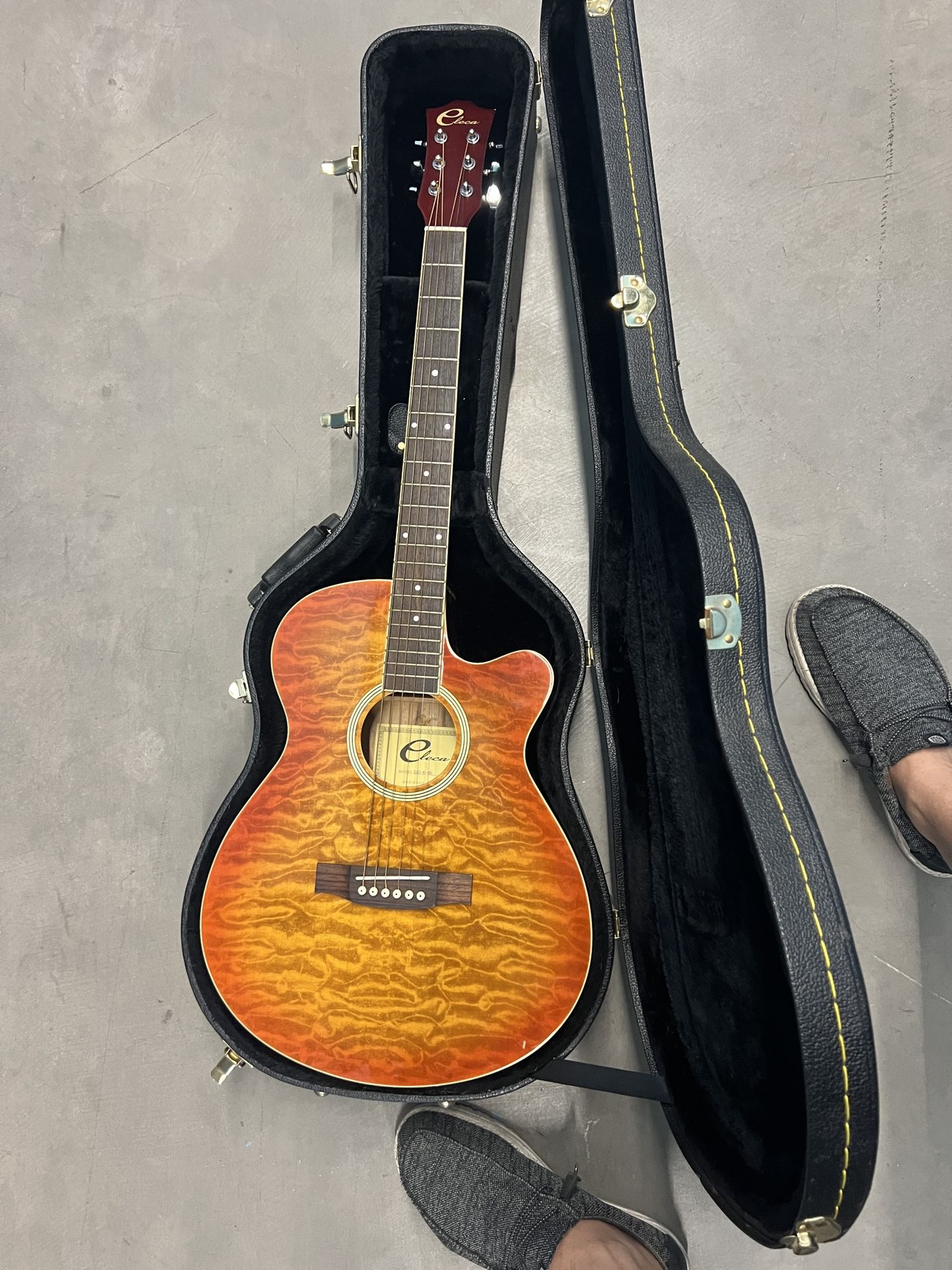 Guitar with Case, Like New Minor Scuff On Neck. Asking $250 OBO