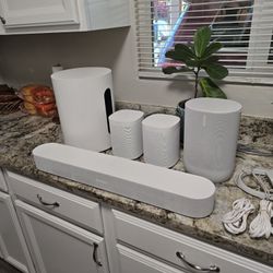 $850 Sonos Speakers Set