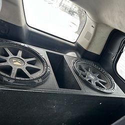 Subwoofers Kickers 