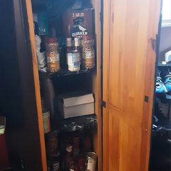 MUST GO !! HEAVY QUALITY  WOOD  PANTRY 