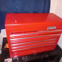 Husky 9 Drawer Red Tool Box 