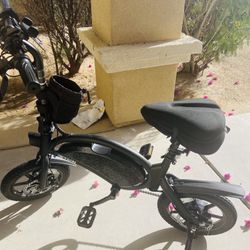 Bolt Up 14" Electric Ride-On