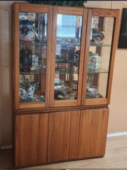 Lane Furniture Oak Rustic Americana Hutch