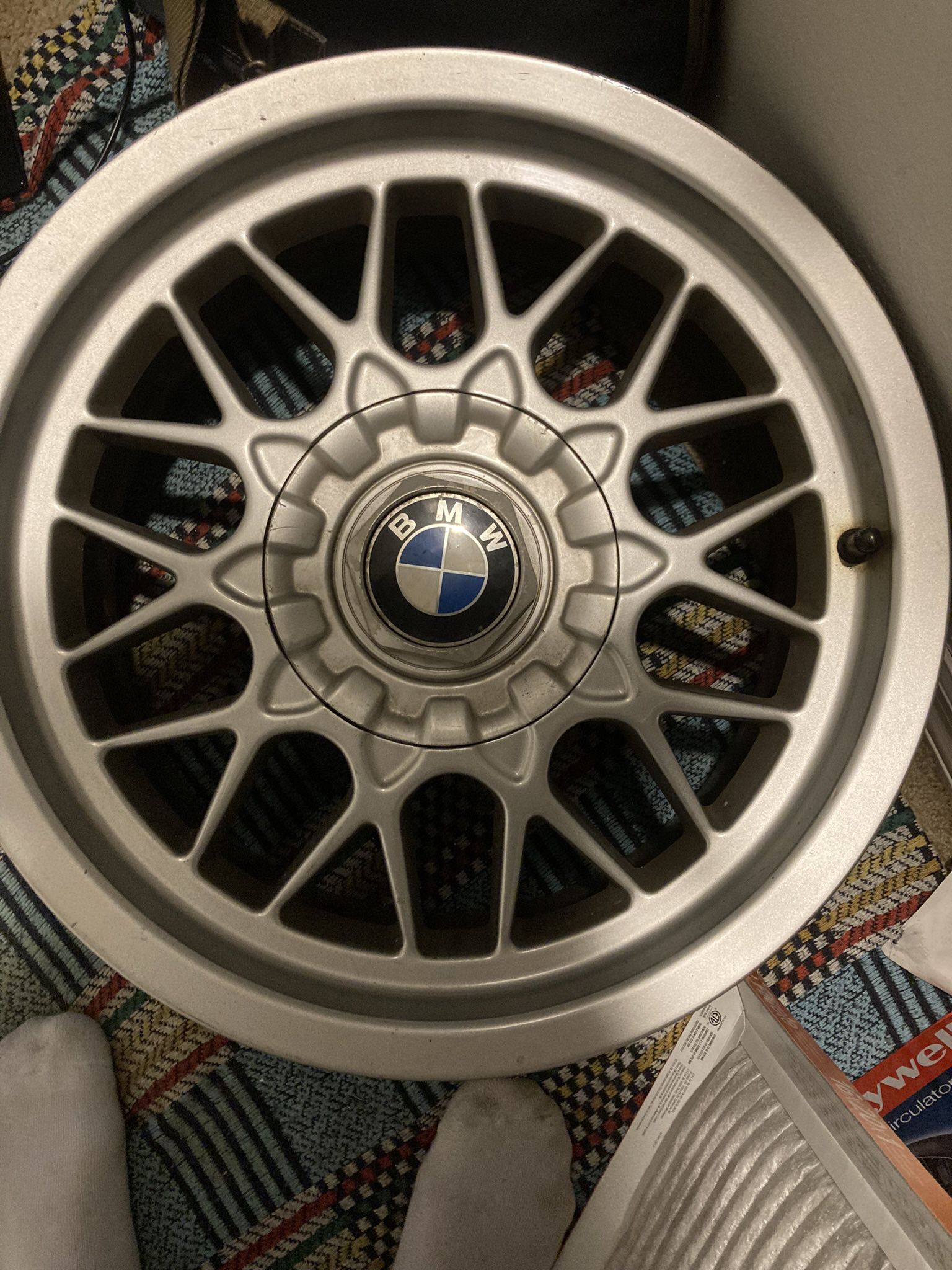 Bmw 528i bbs stock rims(only have 3 owner didn’t have all 4)