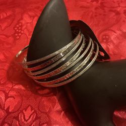 Silver 7 Pieces Bangle Set