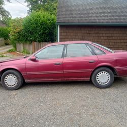 1993 Ford Taurus