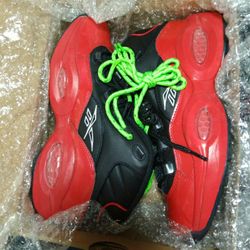 The New Exclusive Allen Iverson Reeboks For Sale🤯